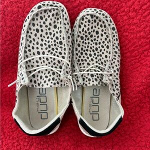 Hey Dude Women's Spotted Black and White Flats